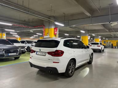 X3 (G01)