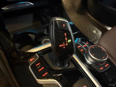 X3 (G01)