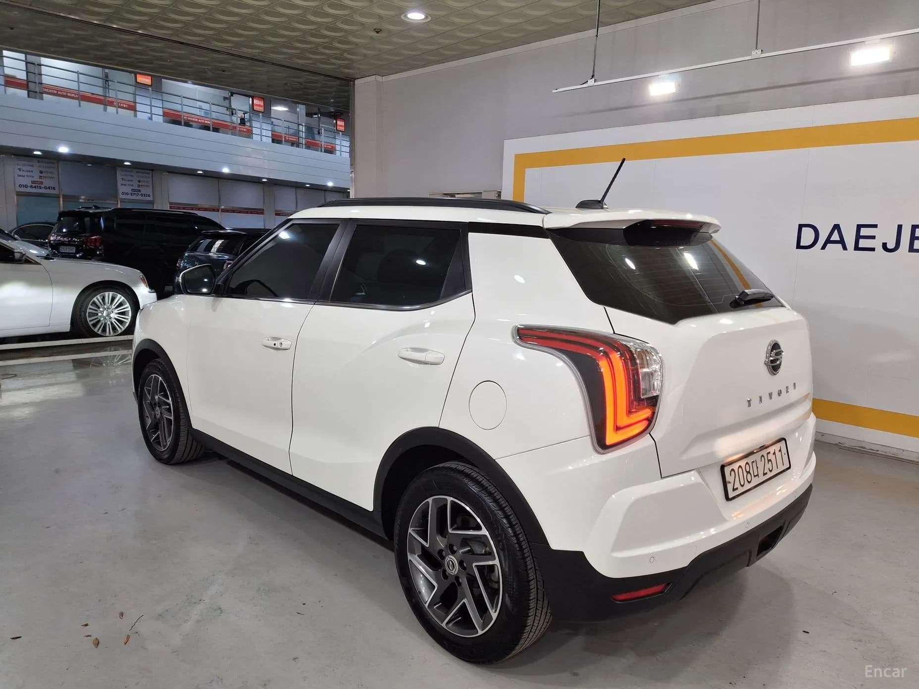 Berry New Tivoli