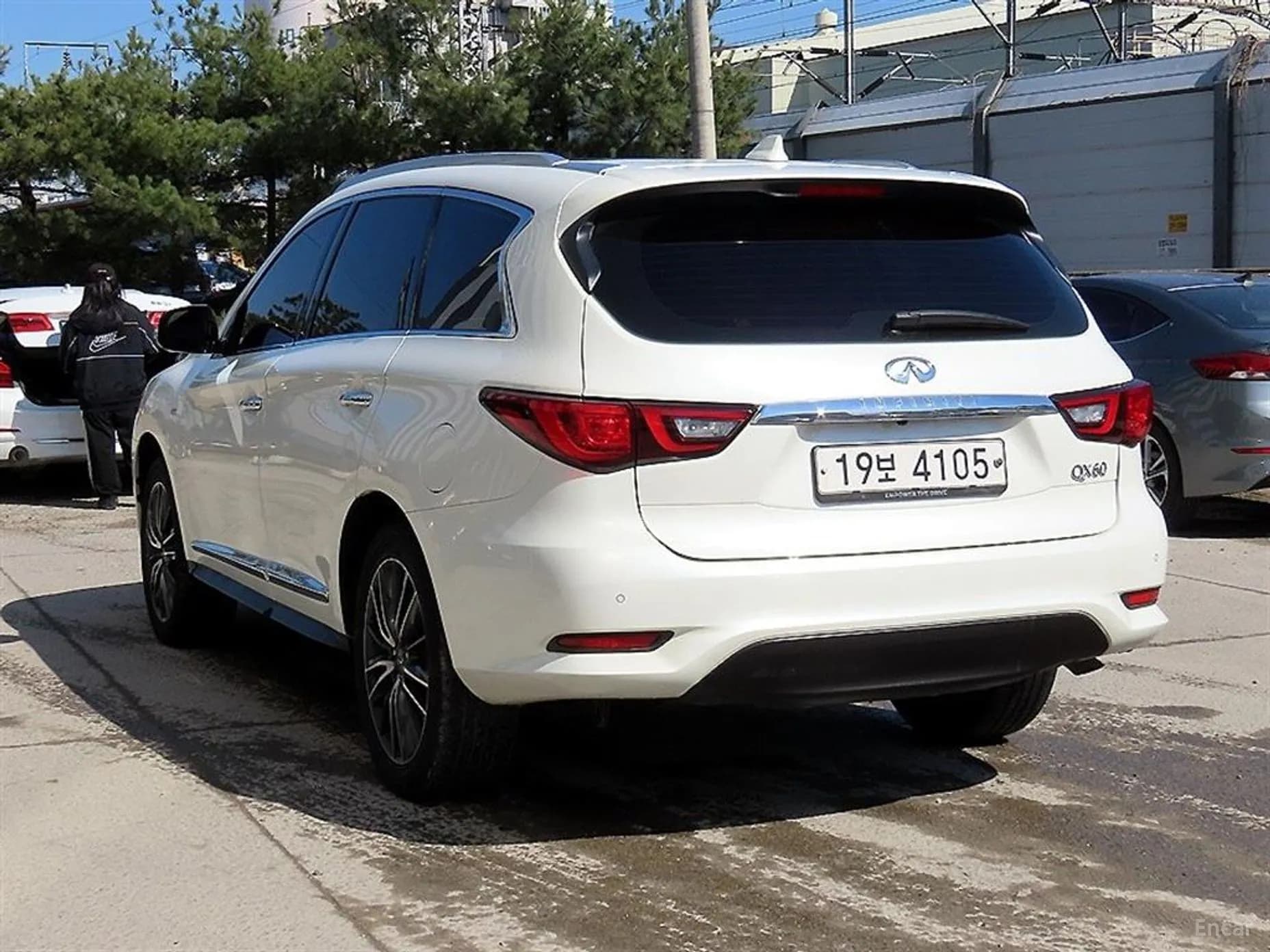 QX60