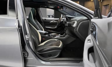 Q30