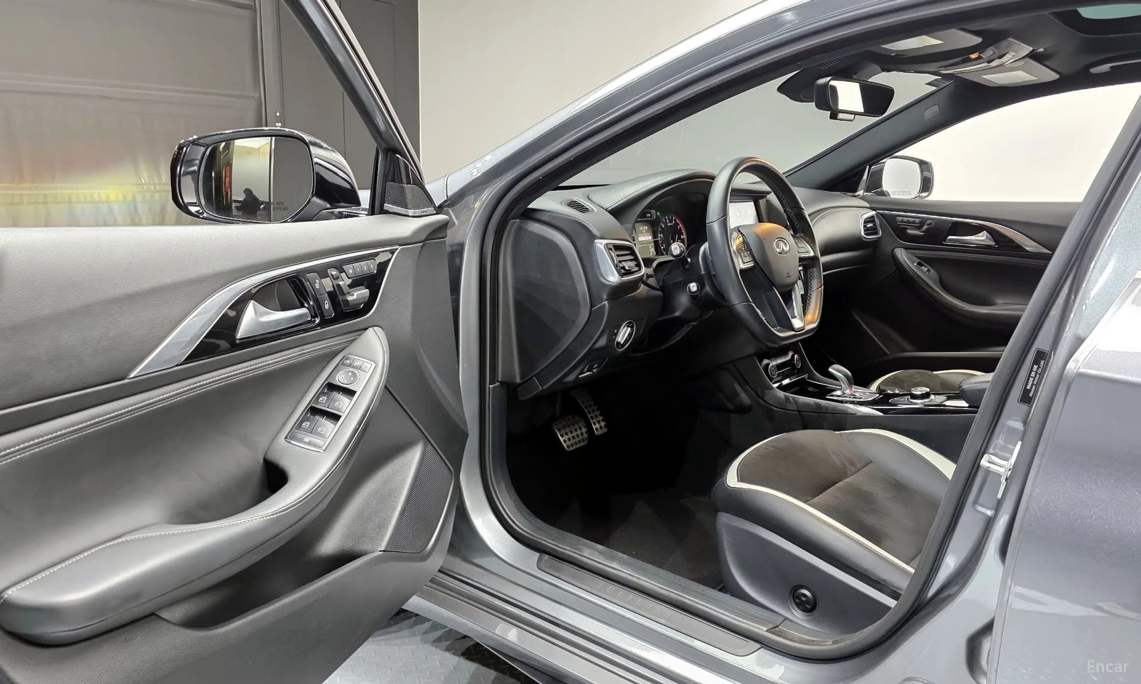 Q30