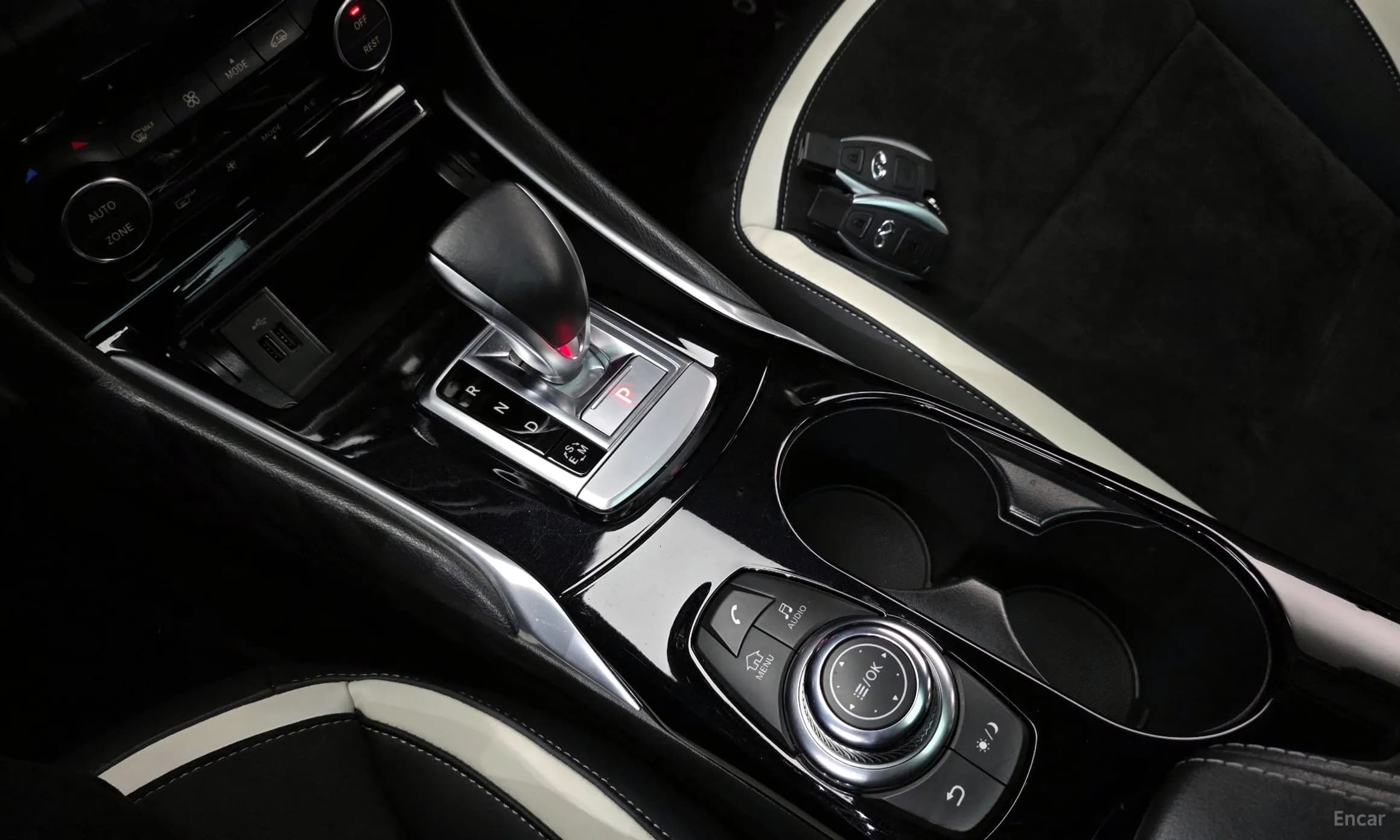 Q30