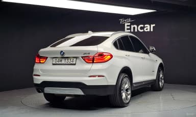X4 (F26)