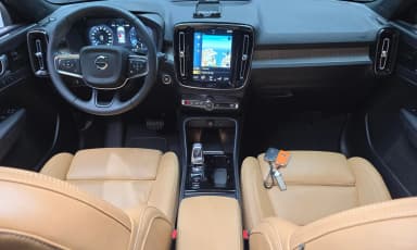 XC40
