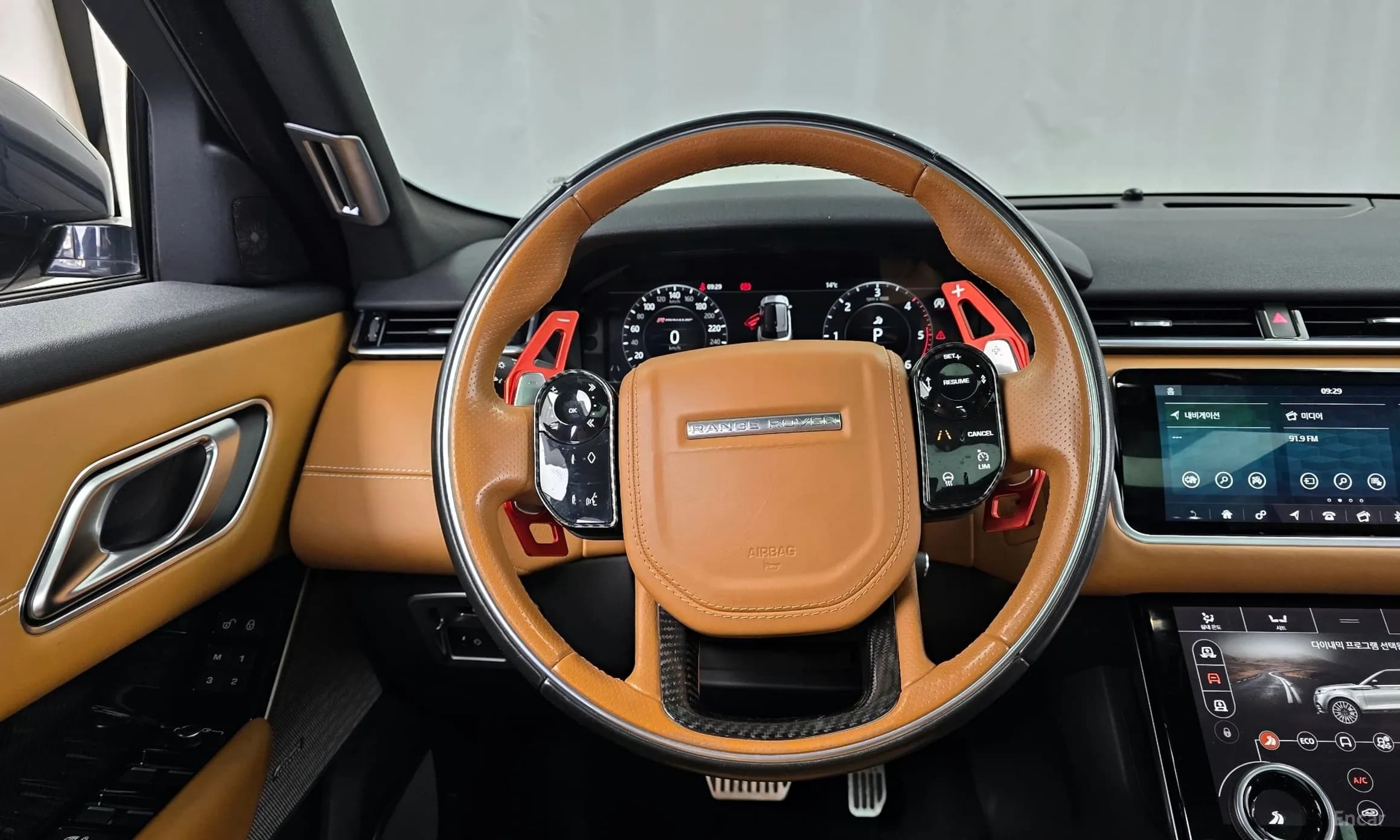 Range Rover Bella