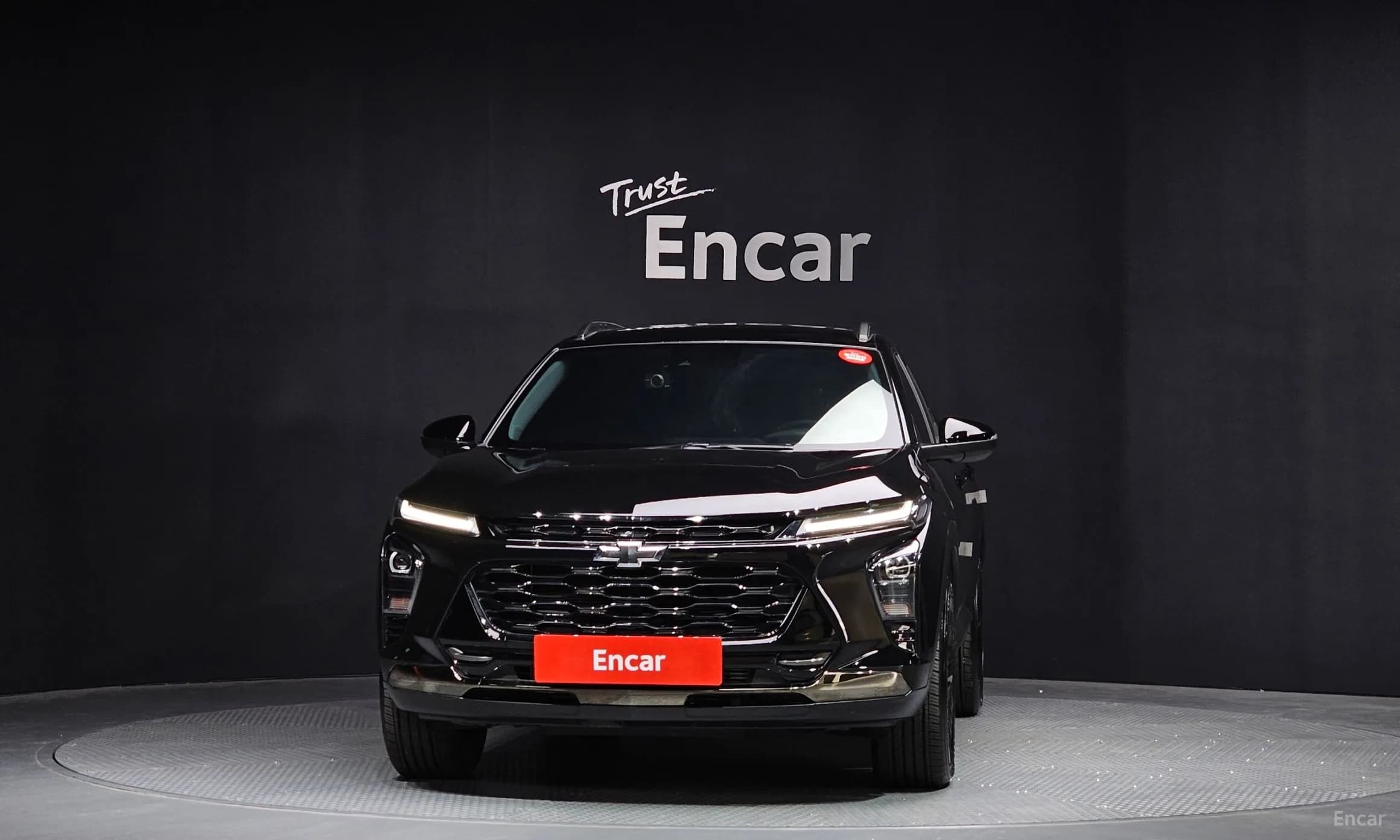 Trax Crossover