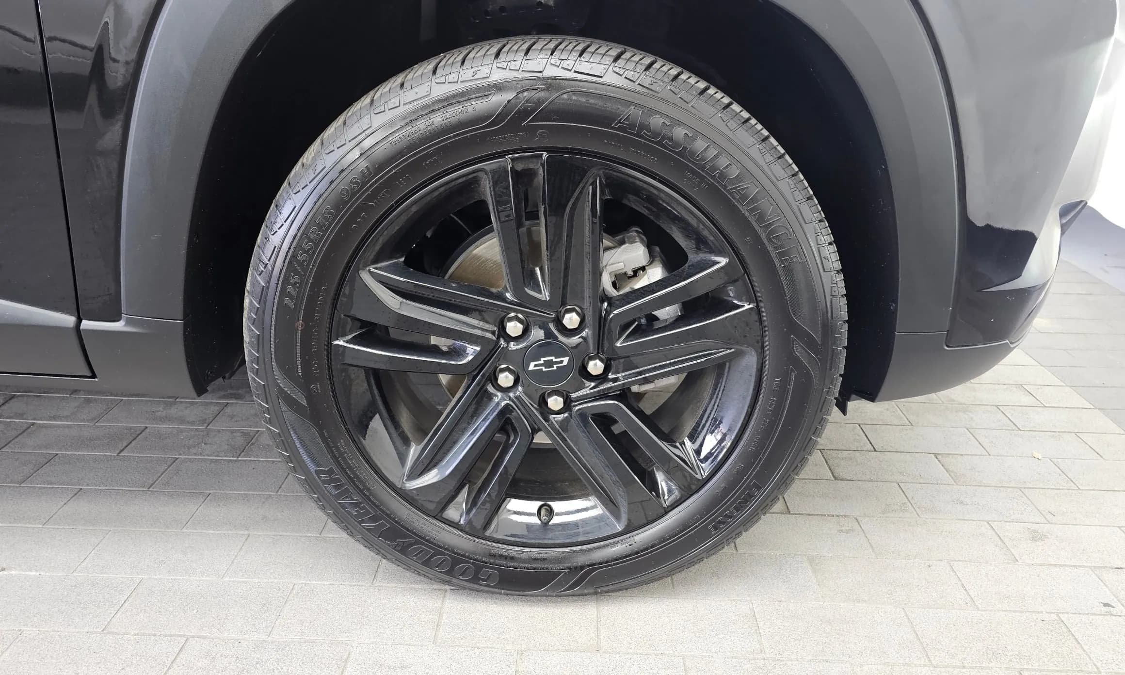 Trax Crossover