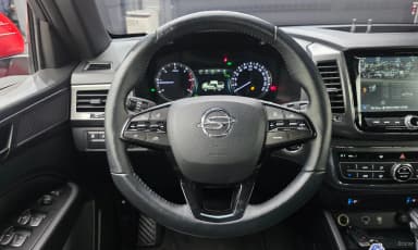 Rexton Sports Khan
