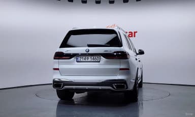 X7 (G07)