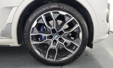 X7 (G07)