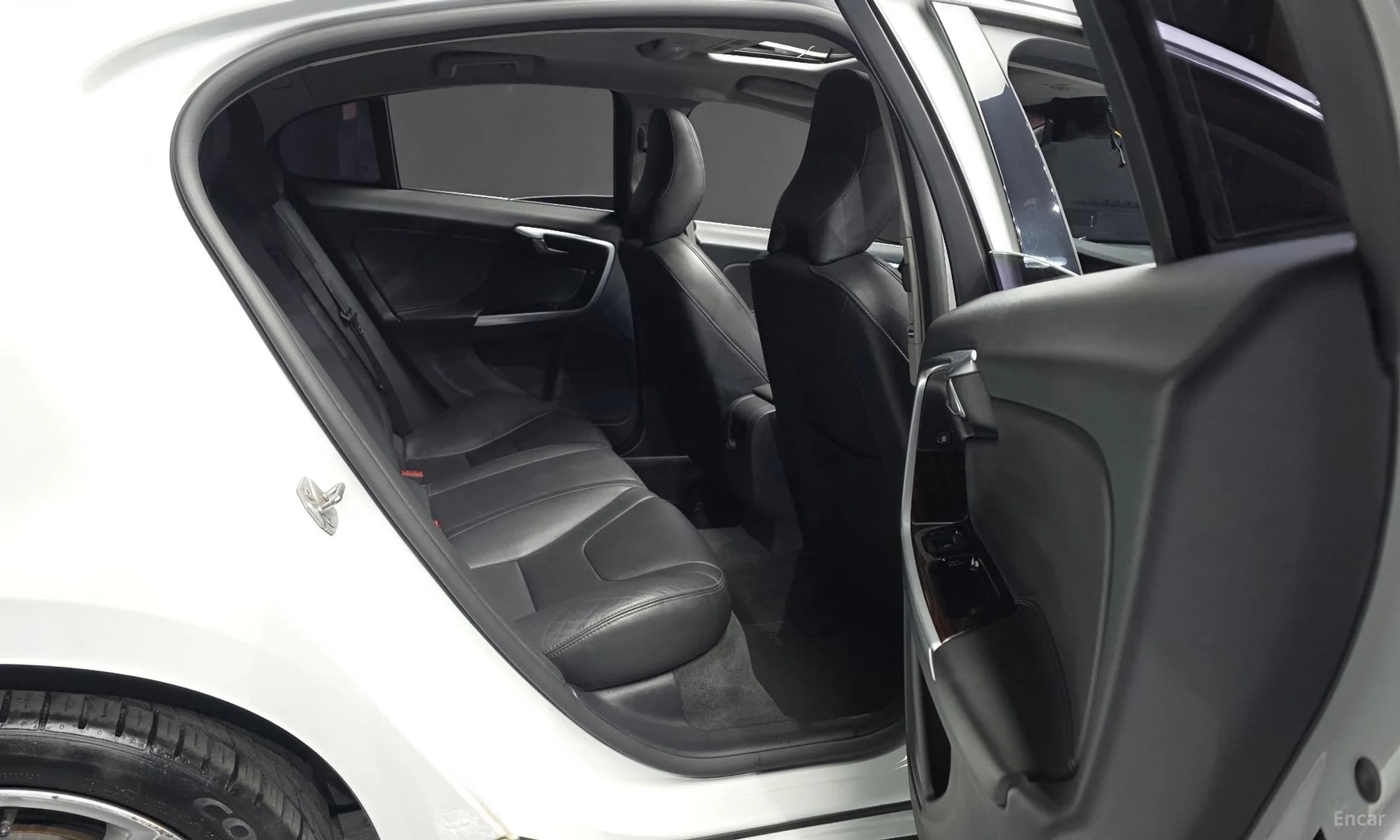 S60
