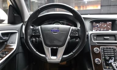S60