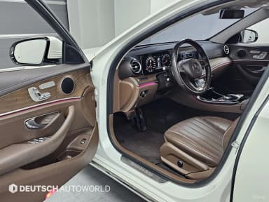 E-Class W213