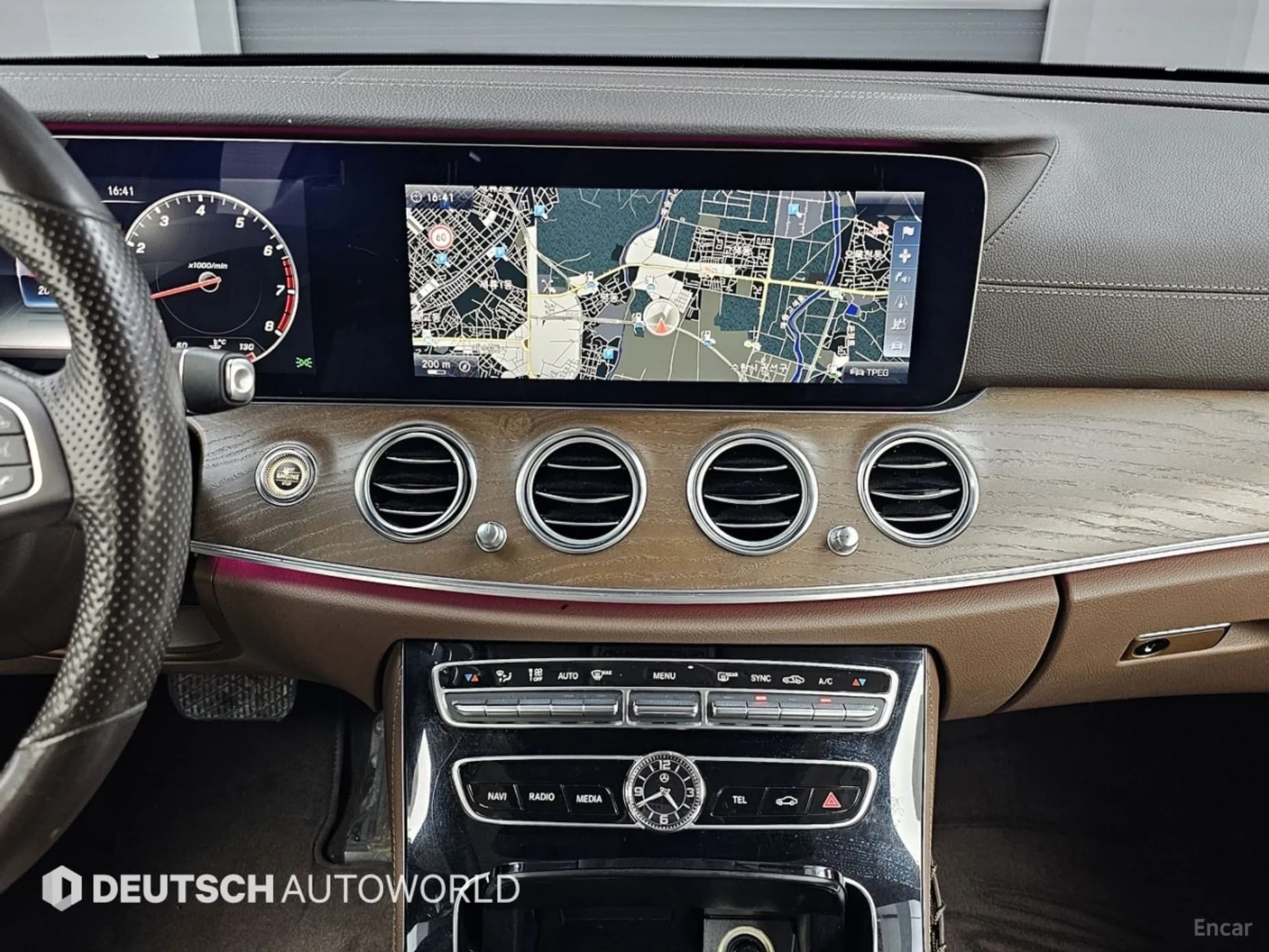E-Class W213