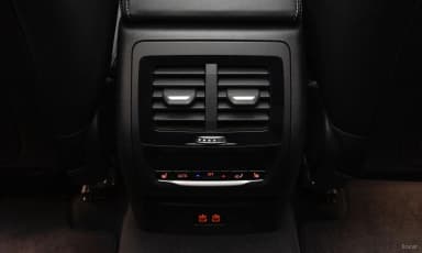 X4 (G02)