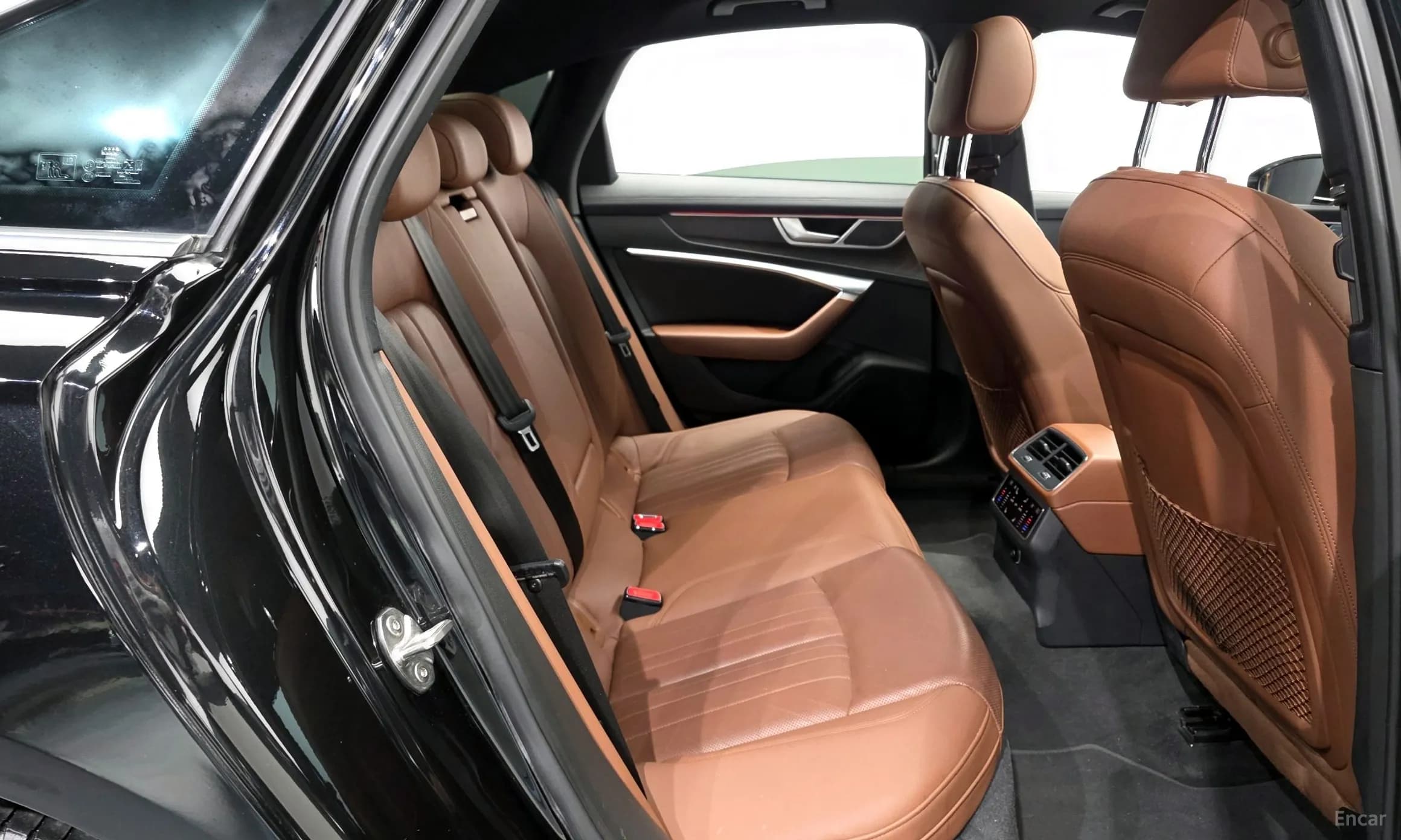 A6 (C8)