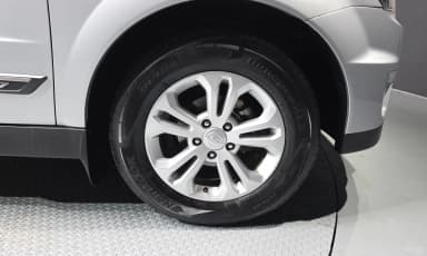 Korando Sports