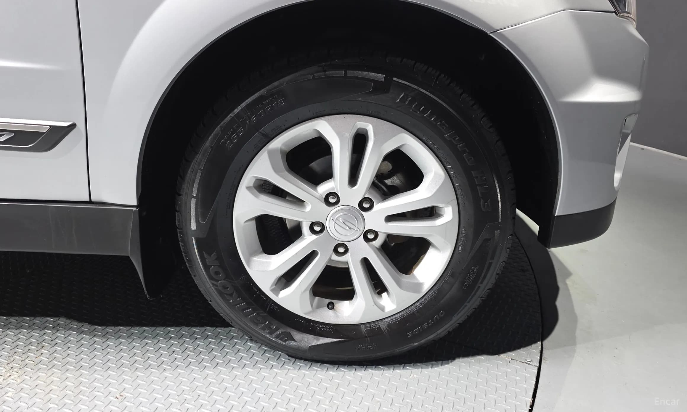 Korando Sports