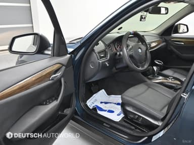 X1 (E84)