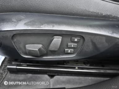 X1 (E84)