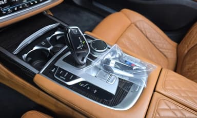 7 Series (G11)