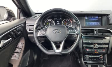 Q30