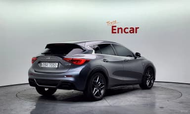 Q30