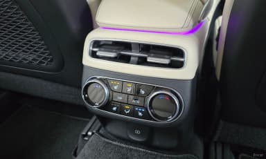 GV70