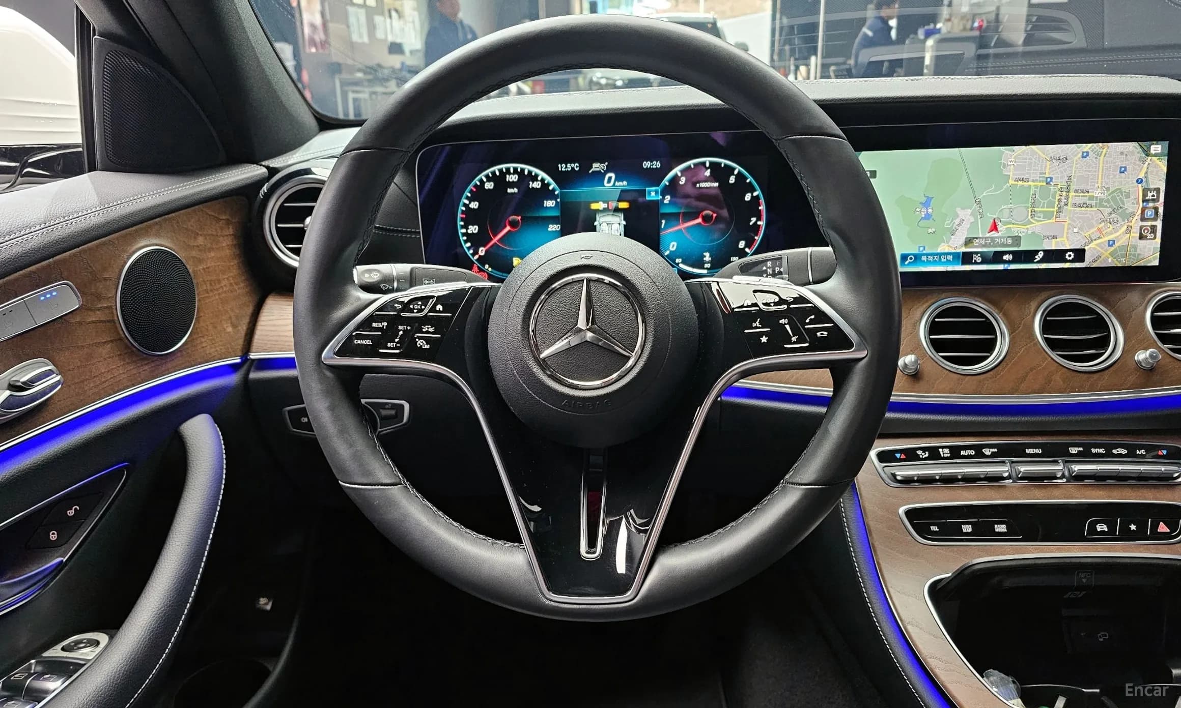 E-Class W213