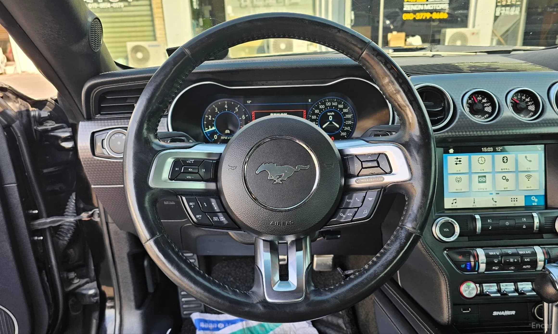 Mustang