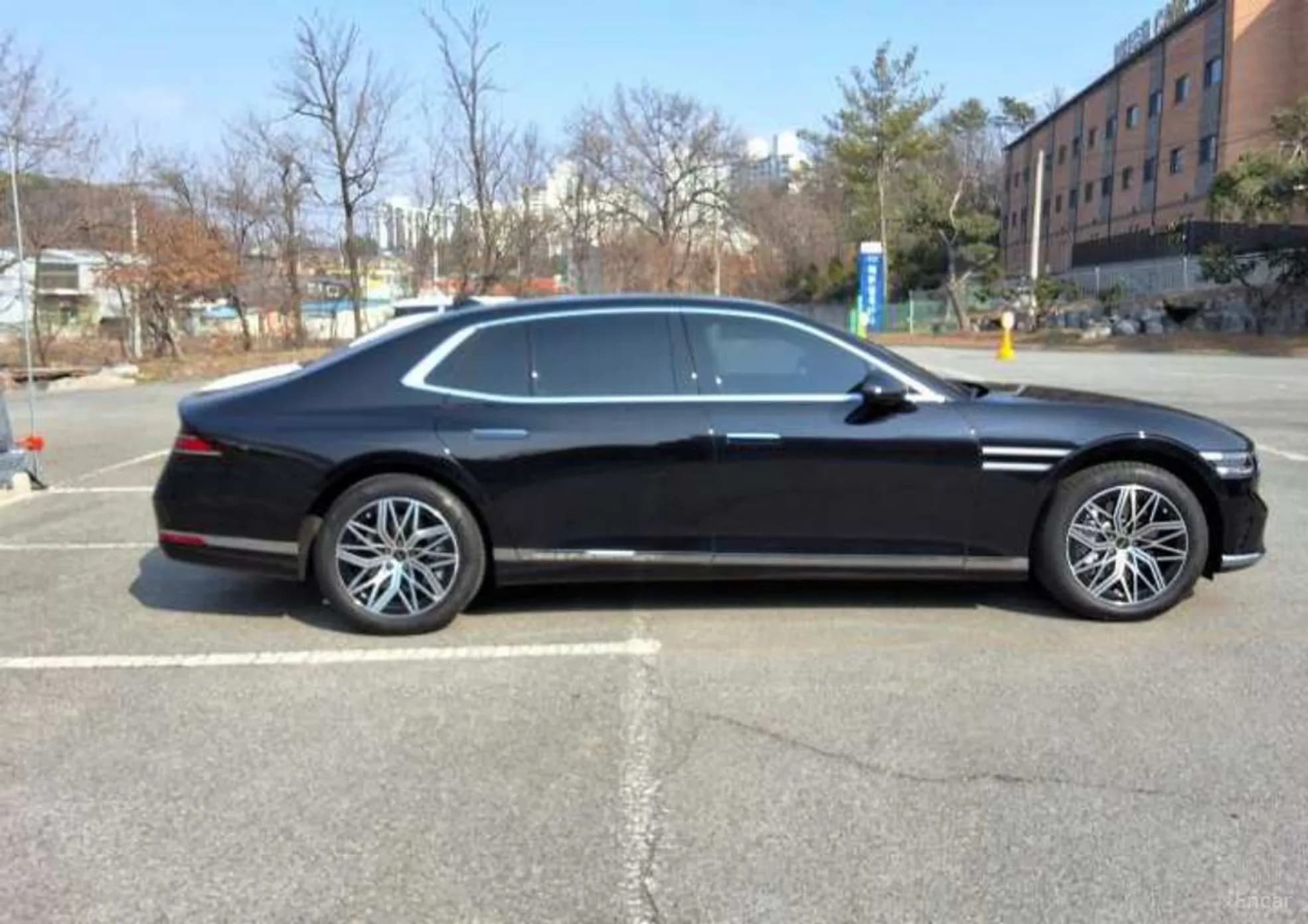 G90 (RS4)