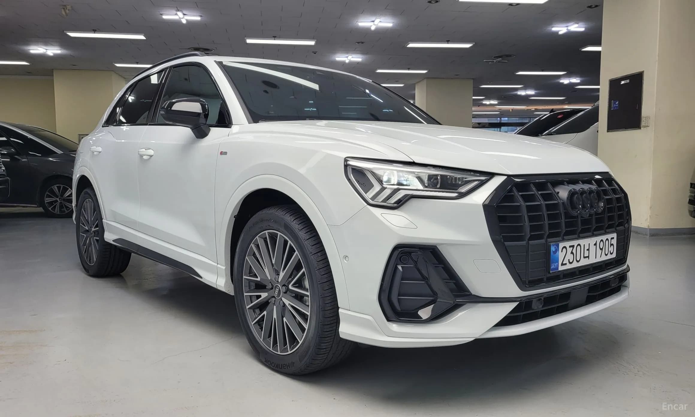 Q3 (F3)