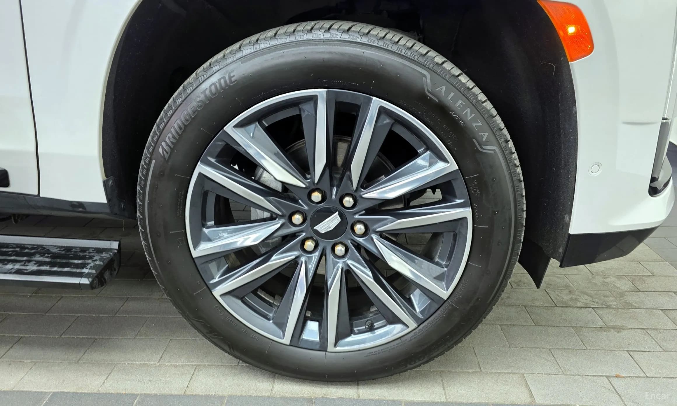 Escalade 5th Generation