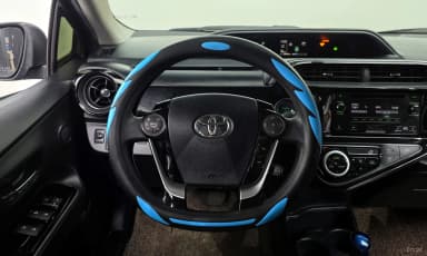 Prius C