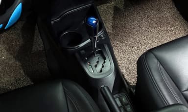 Prius C