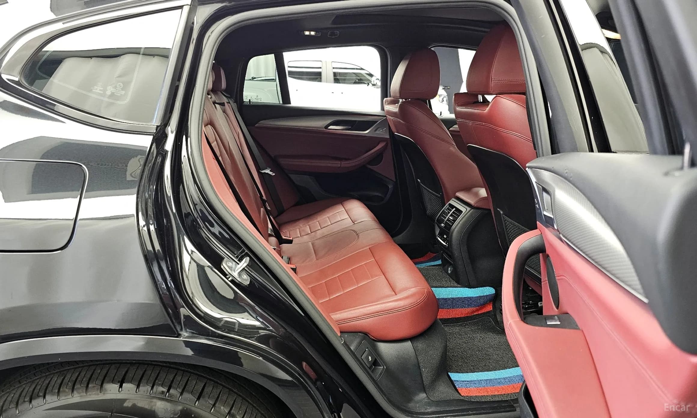 X4 (G02)
