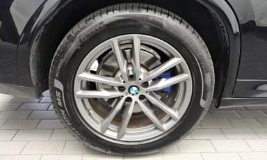 X4 (G02)