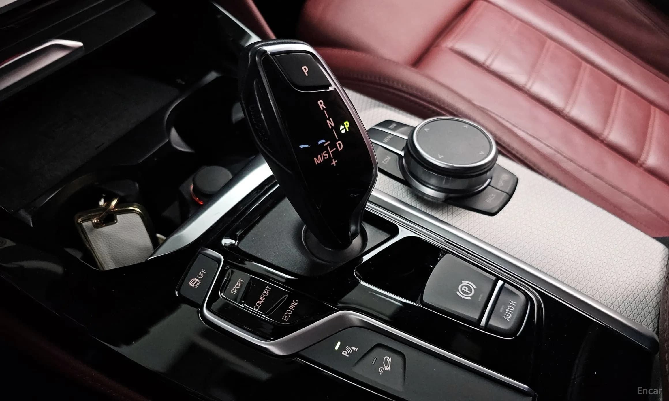 X4 (G02)
