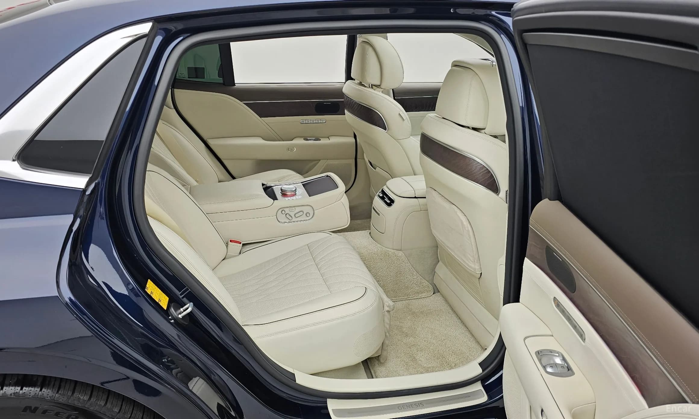 G90 (RS4)
