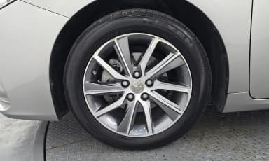 New ES300h