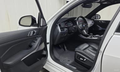 X5 (G05)