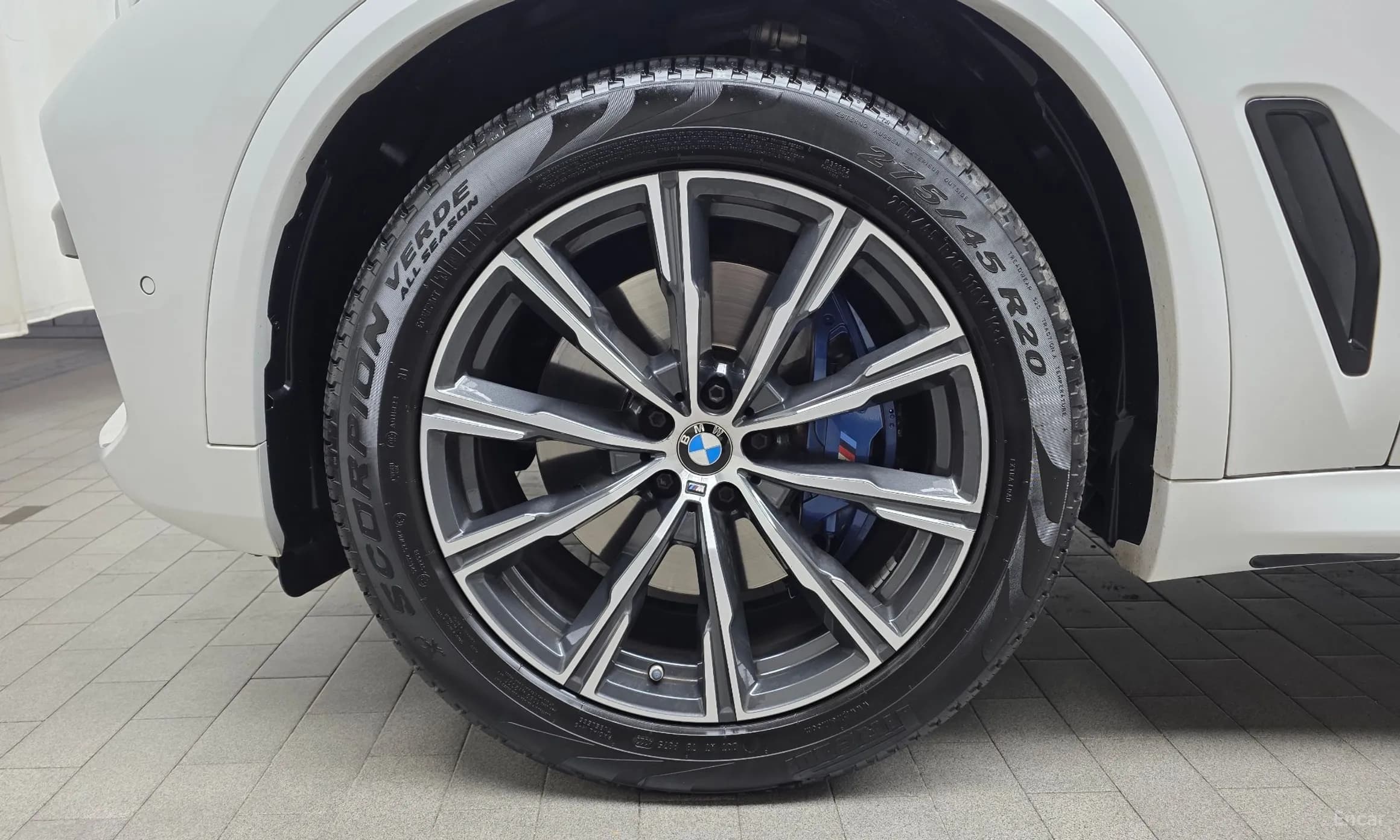 X5 (G05)