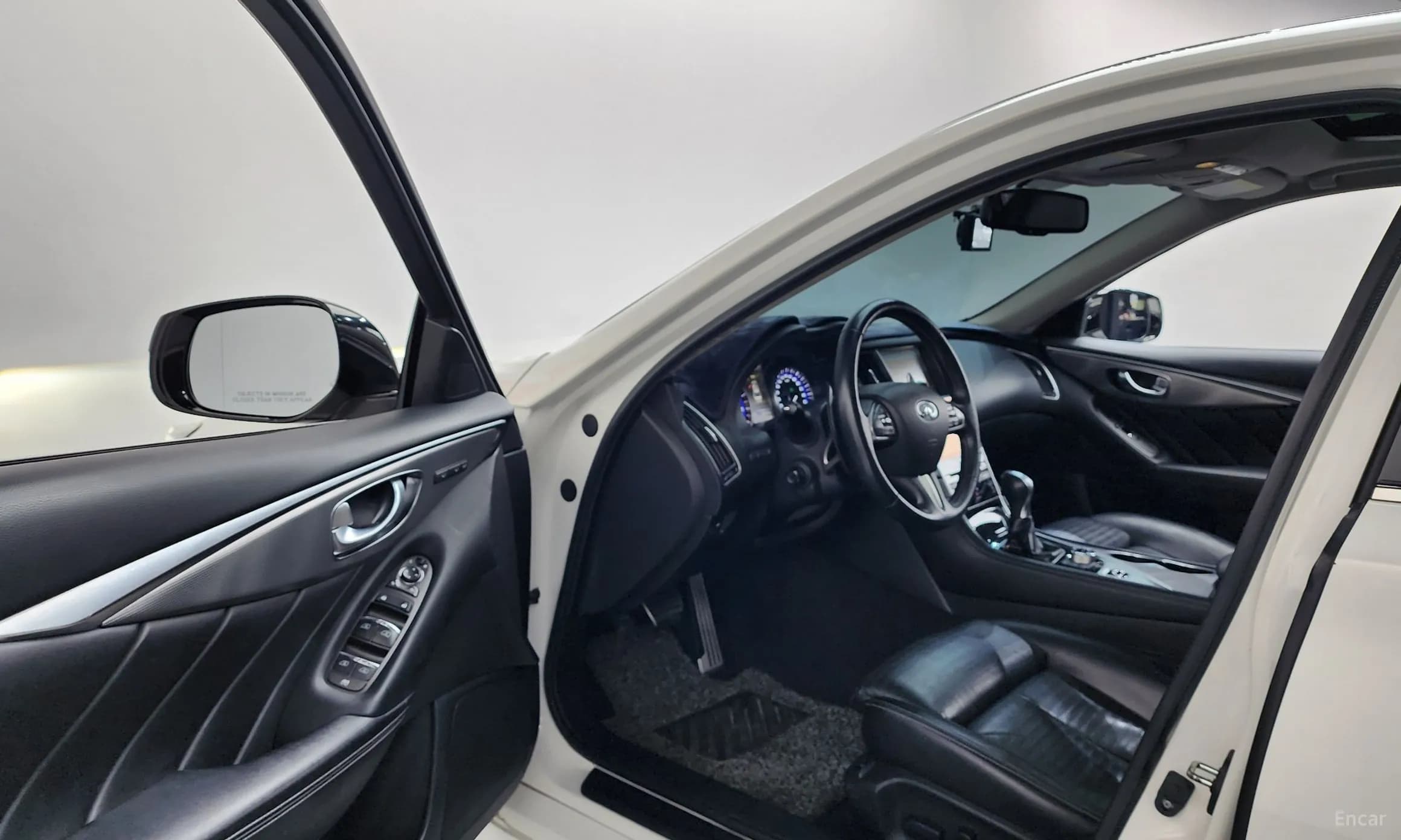 Q50