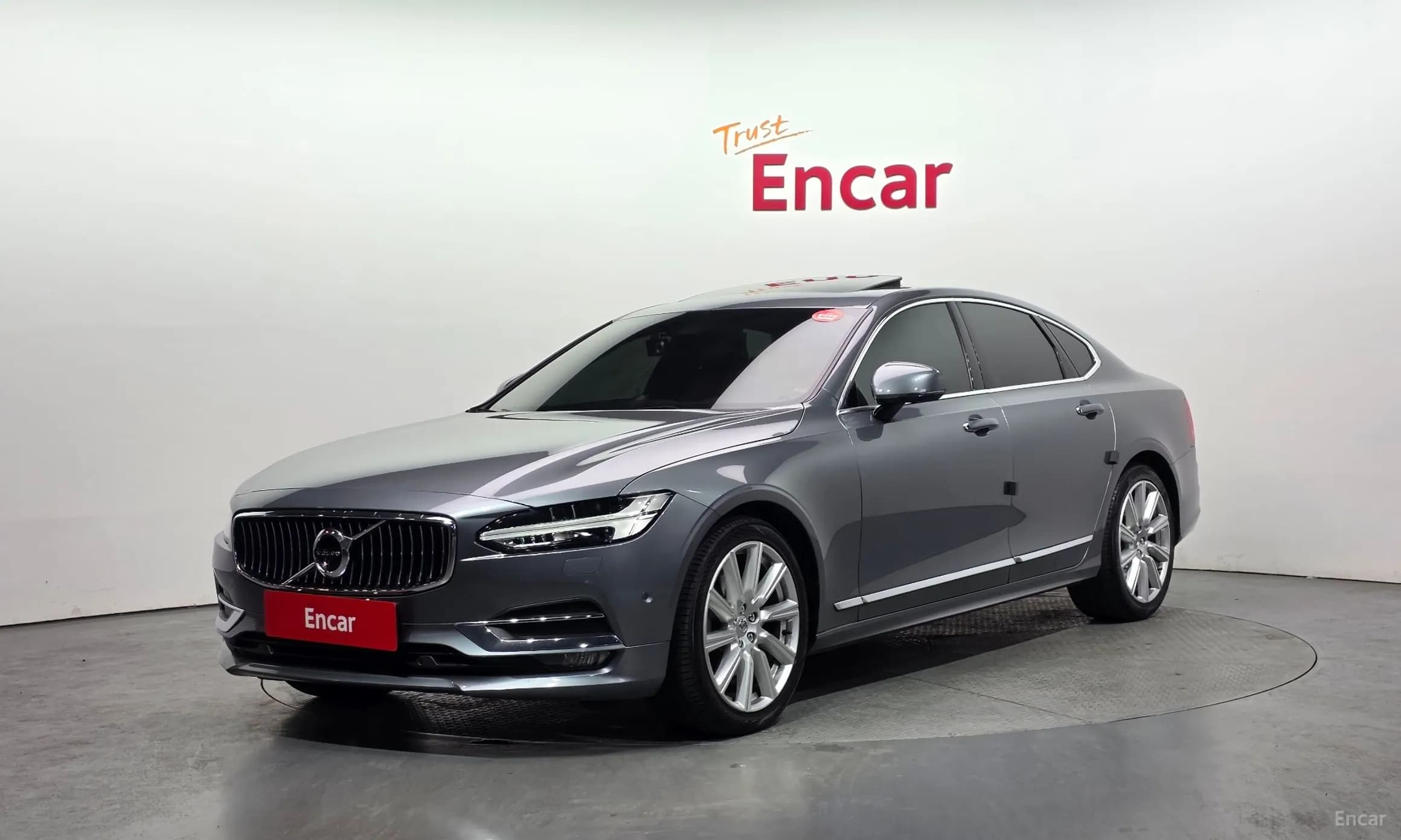 S90