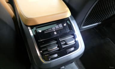 S90