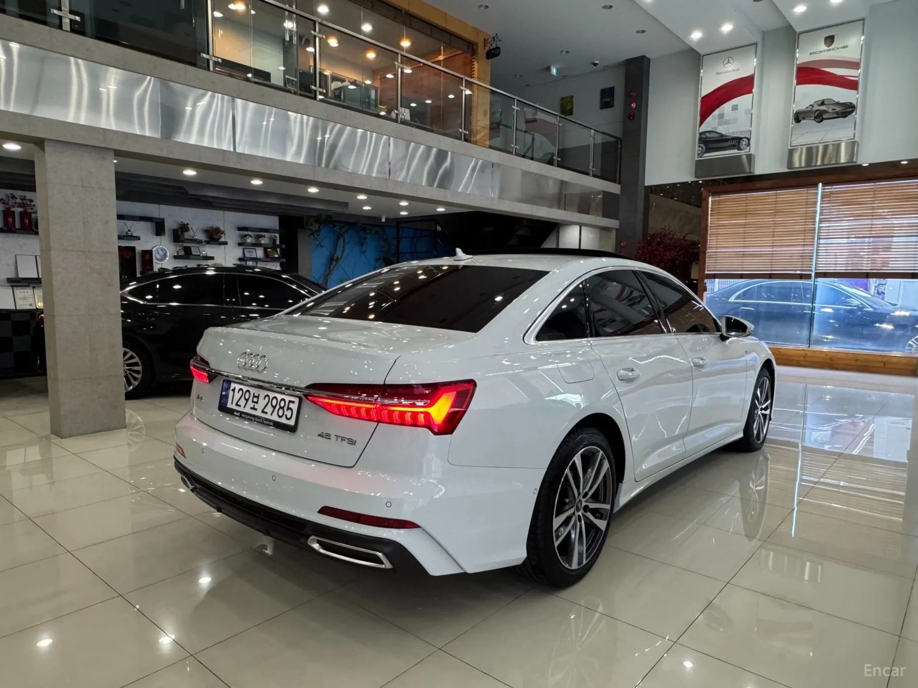 A6 (C8)