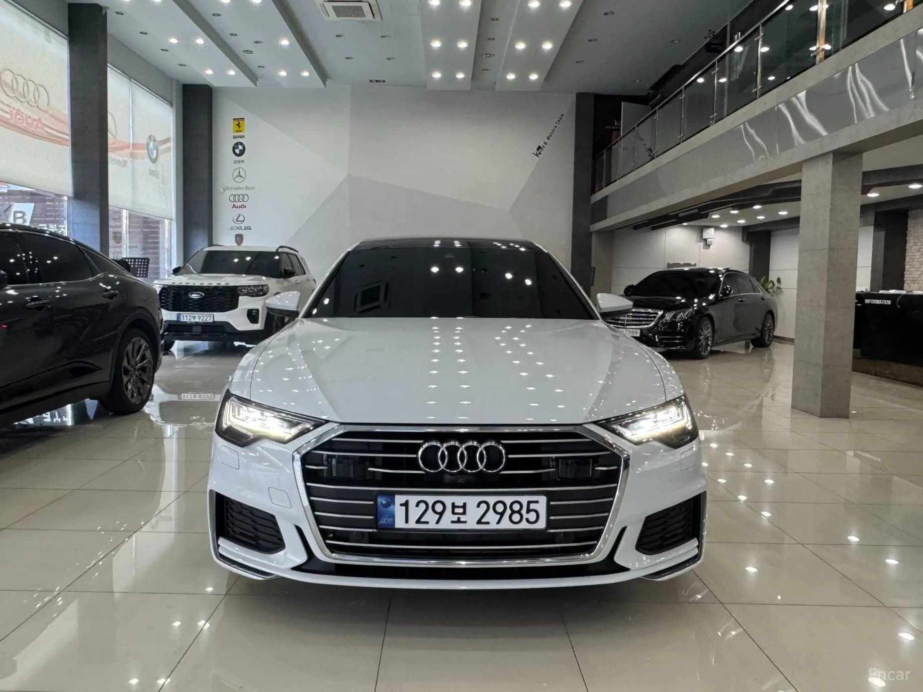 A6 (C8)