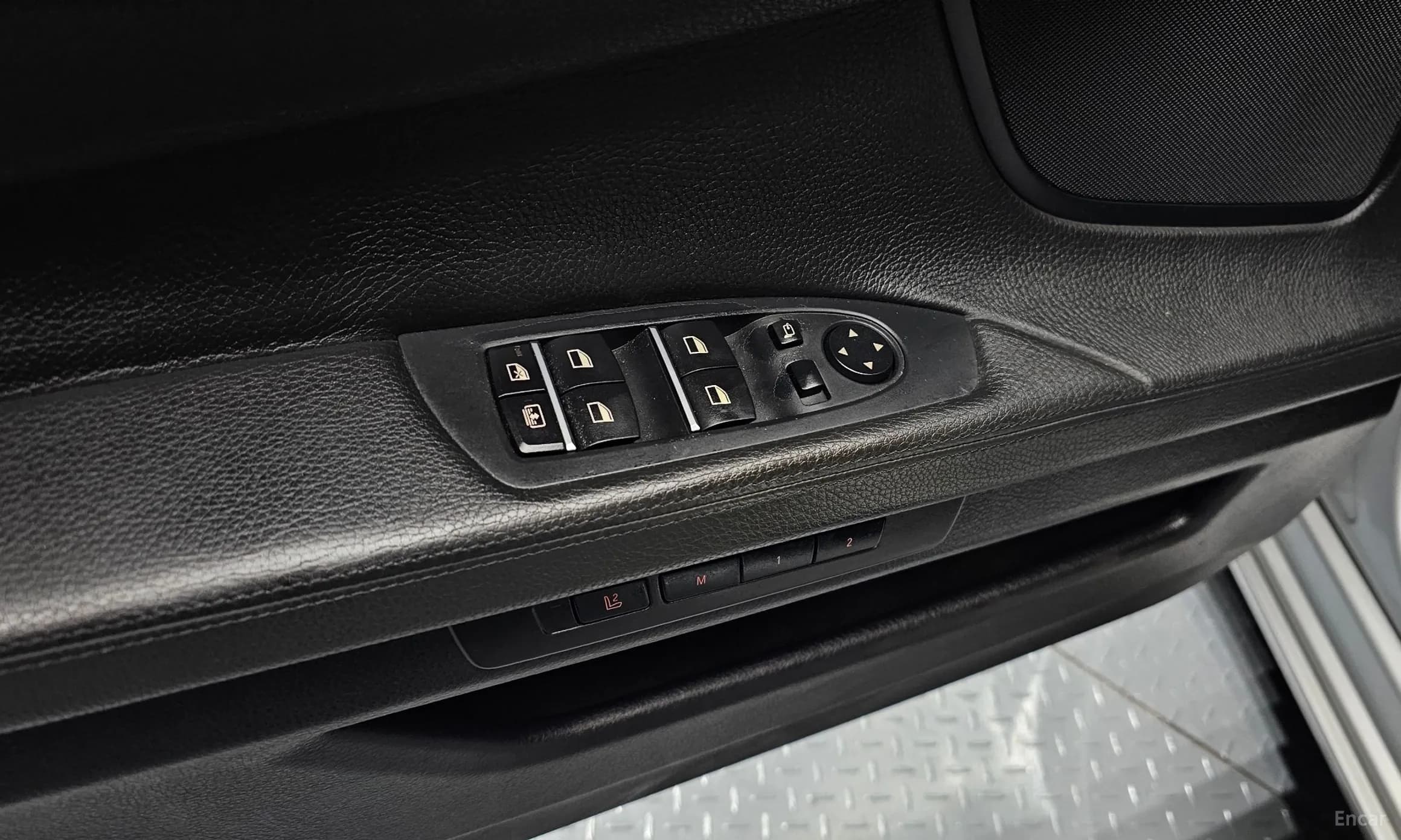 7 Series (F01)