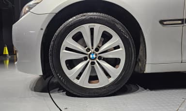 7 Series (F01)
